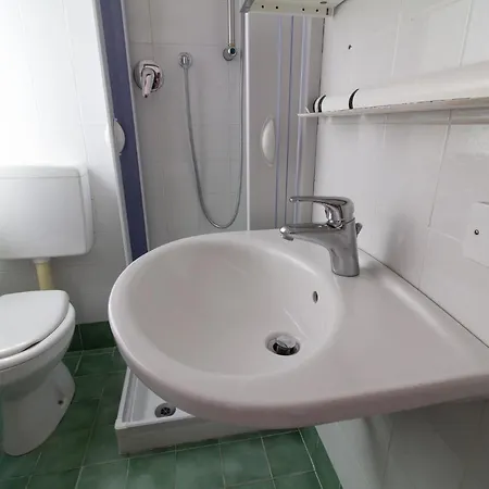 Veneziacentopercento San Pietro * Venise